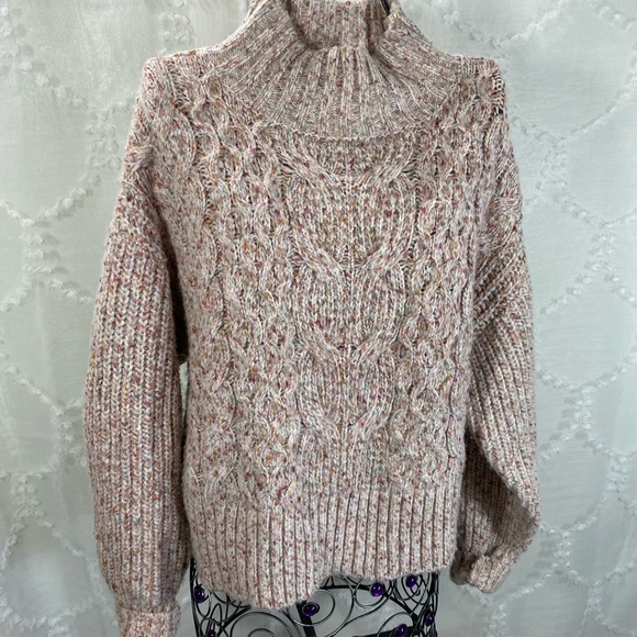 Express knit turtleneck pink sweater size XS - Picture 7 of 10